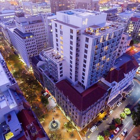 Taj Cape Town Hotel Exterior photo Aerial view of the building